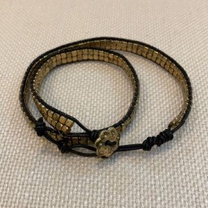 Leather beaded bracelet.